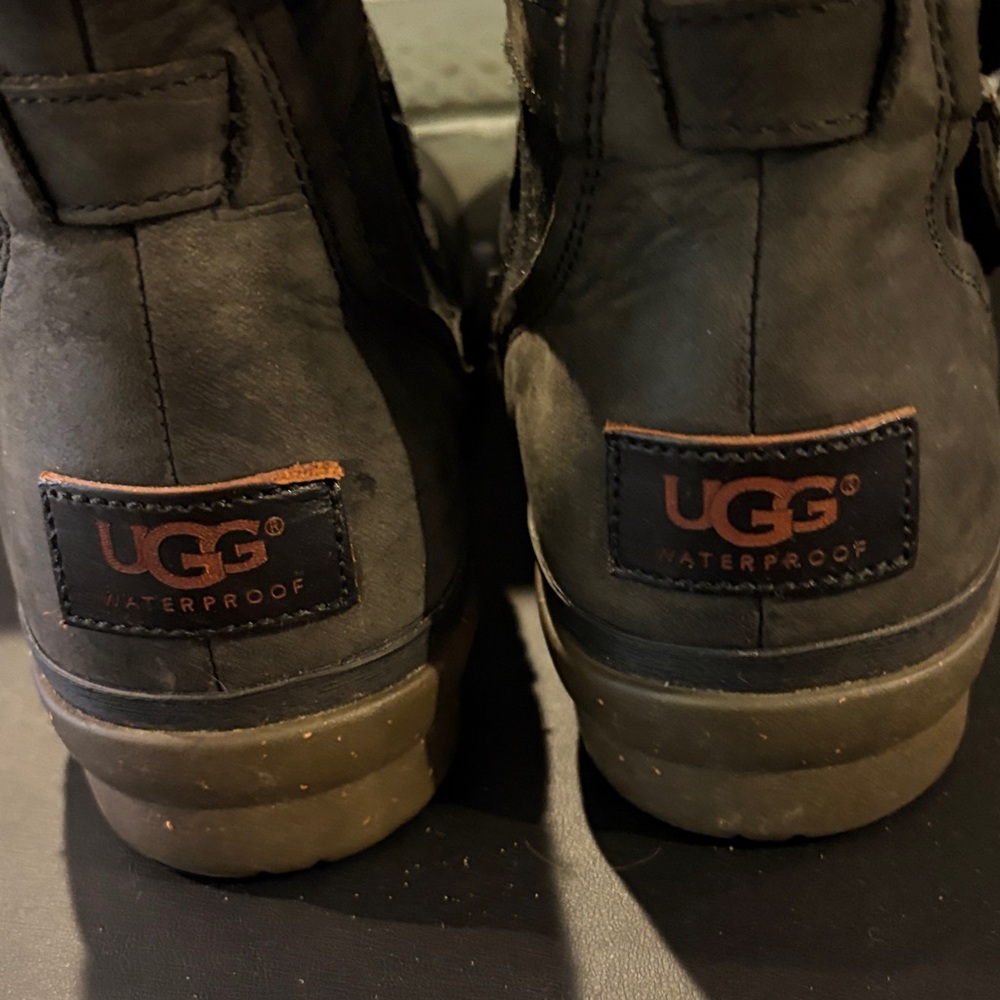 UGG Black Leather Women's Boots - Picture 2 of 4